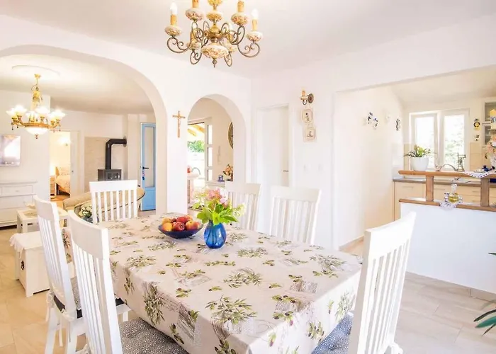 In - Insel Krk 13634 Tatil Evi *